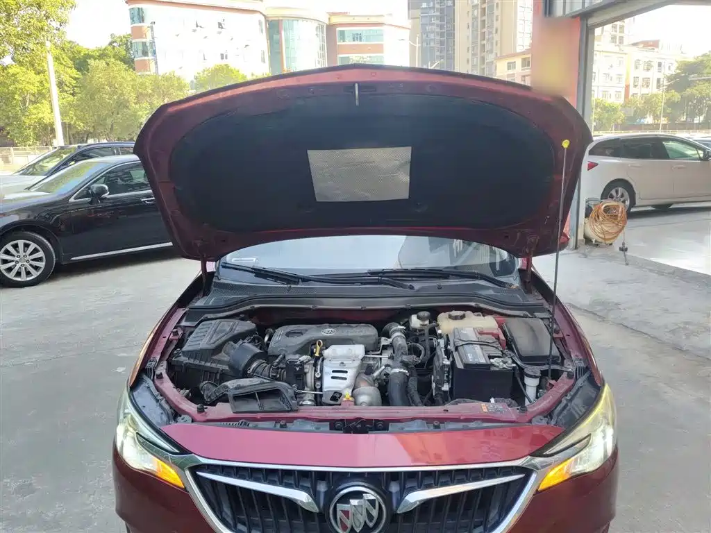 Buick Excelle 2018 — фото 11