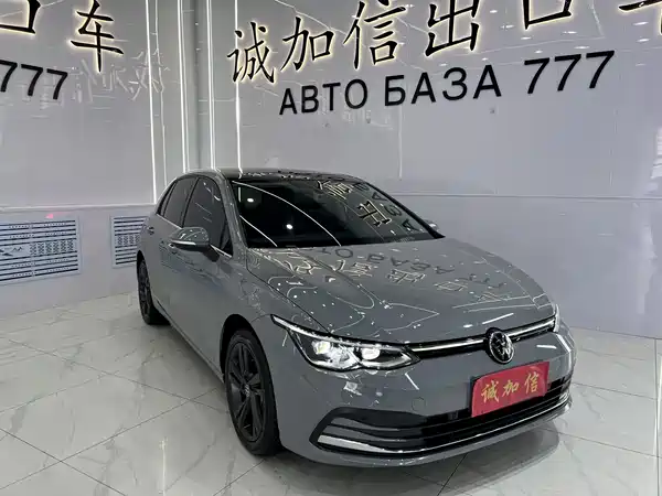 Volkswagen Golf 2024
