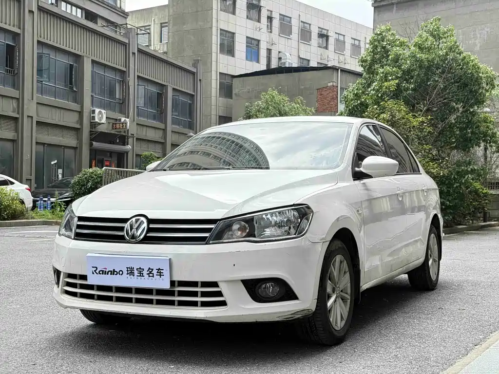 Volkswagen Jetta 2016 — фото 1