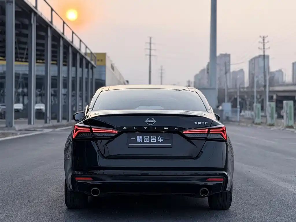 Nissan Teana 2023 — фото 10
