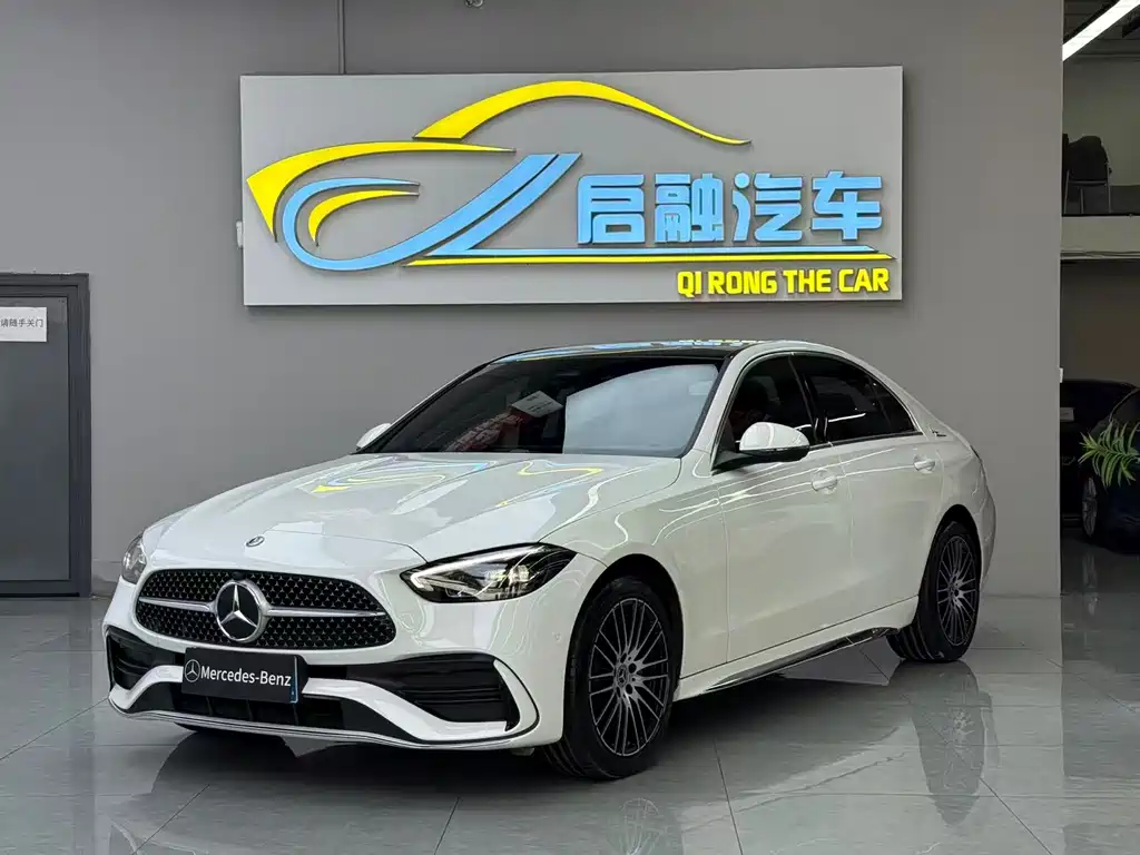 Mercedes-Benz C-Class 2024