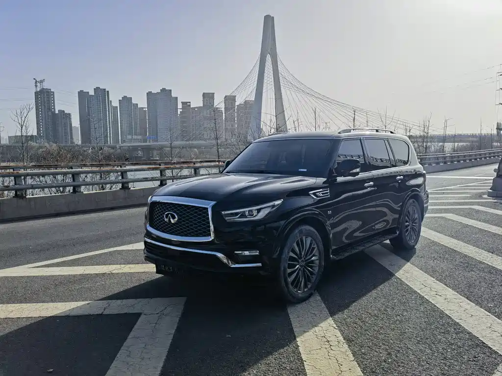 Infiniti QX80 2019