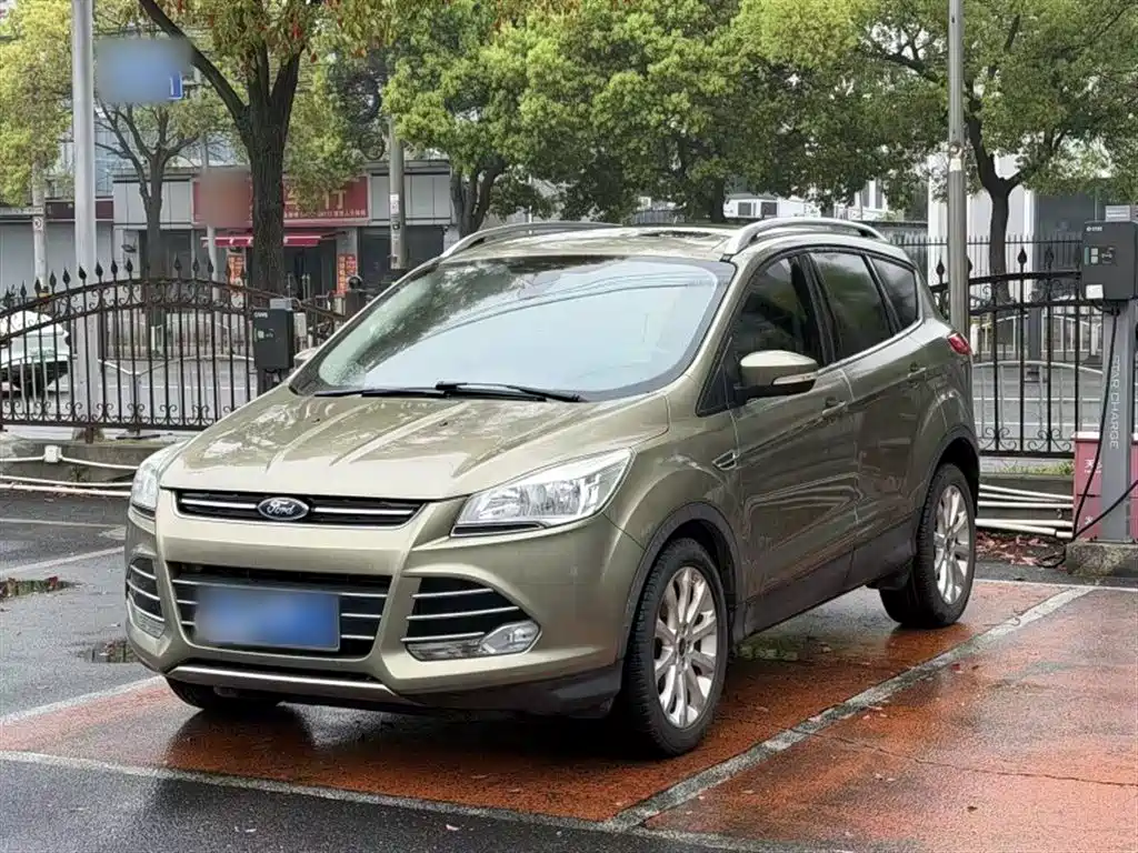 Ford Kuga 2015 — фото 2