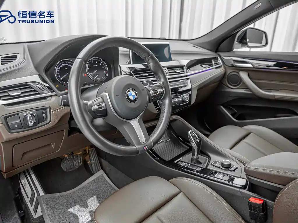 BMW X2 2020 — фото 11
