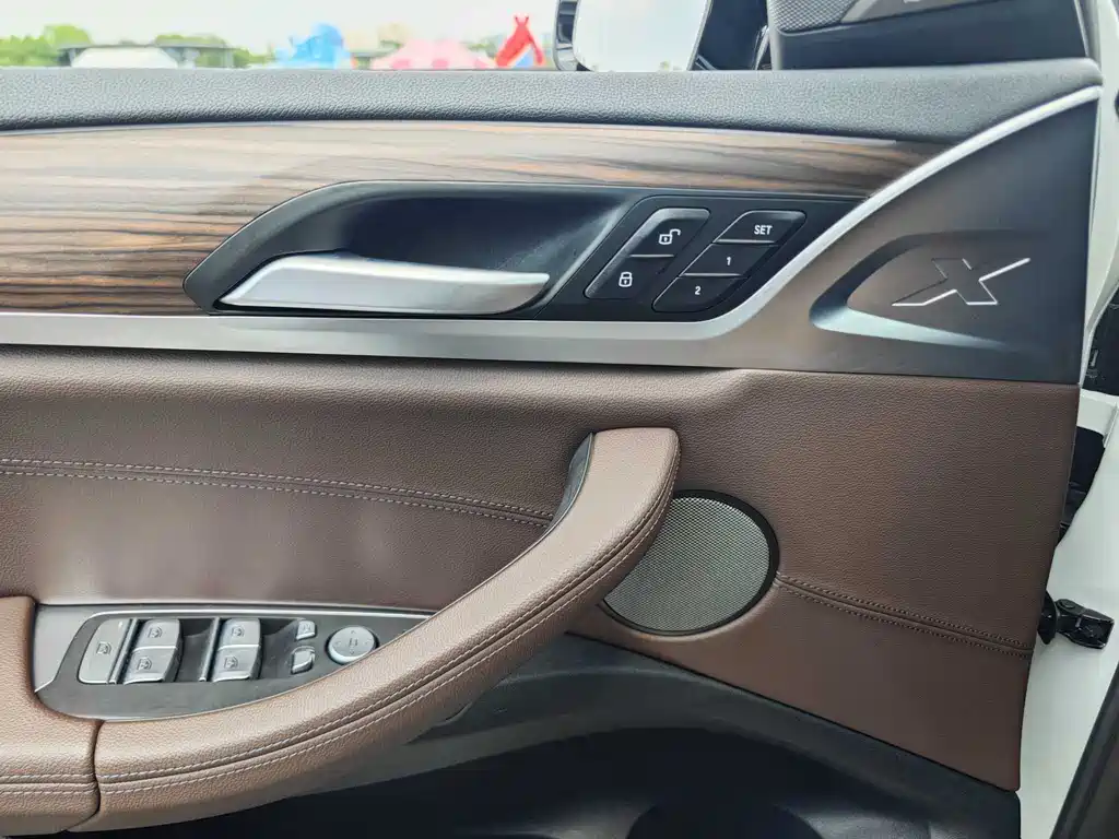BMW X3 2021 — фото 11
