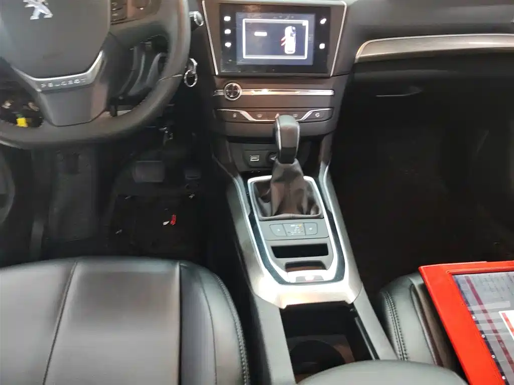 Peugeot 408 2015 — фото 14