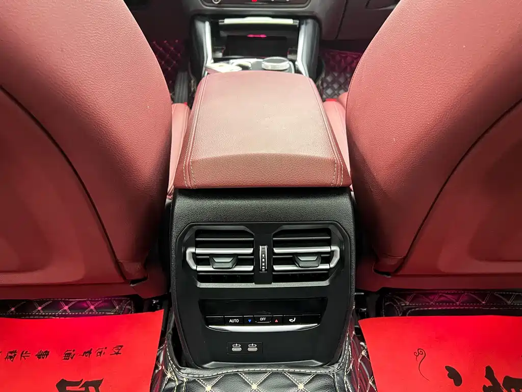BMW i3 2023 — фото 18