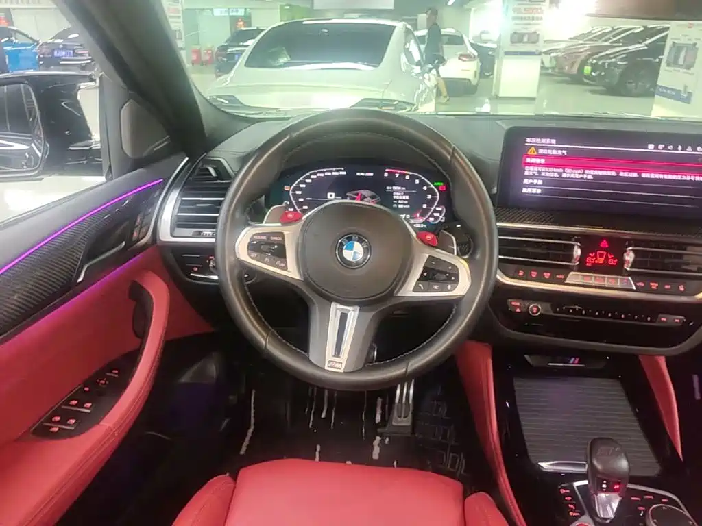BMW X4 M 2022 — фото 11