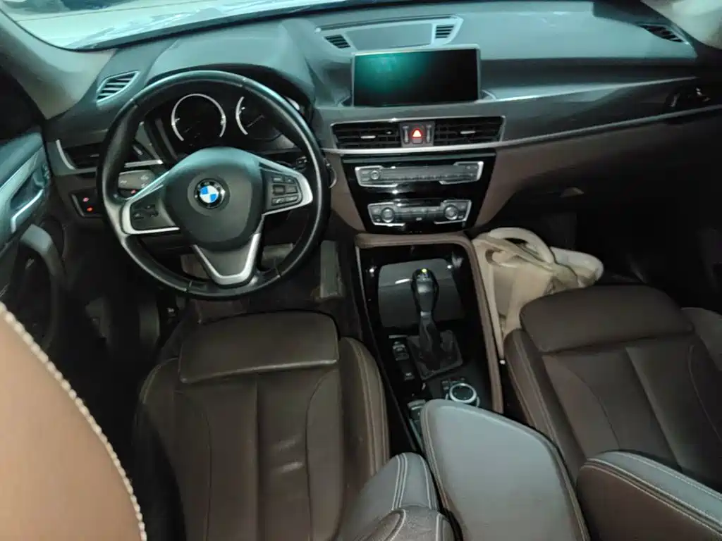 BMW X1 2019 — фото 10