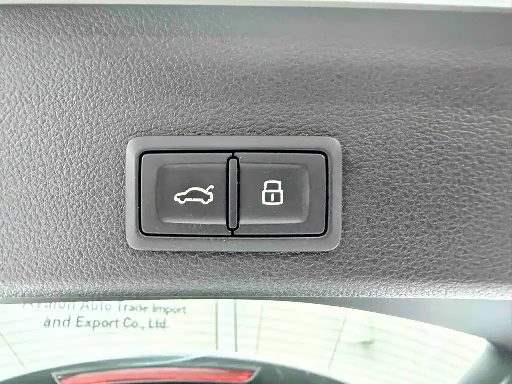 Audi Q3 2022 — фото 19