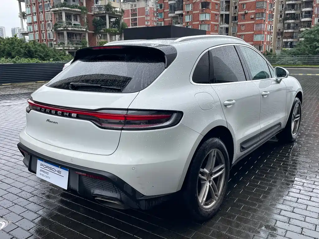 Porsche Macan 2022 — фото 12