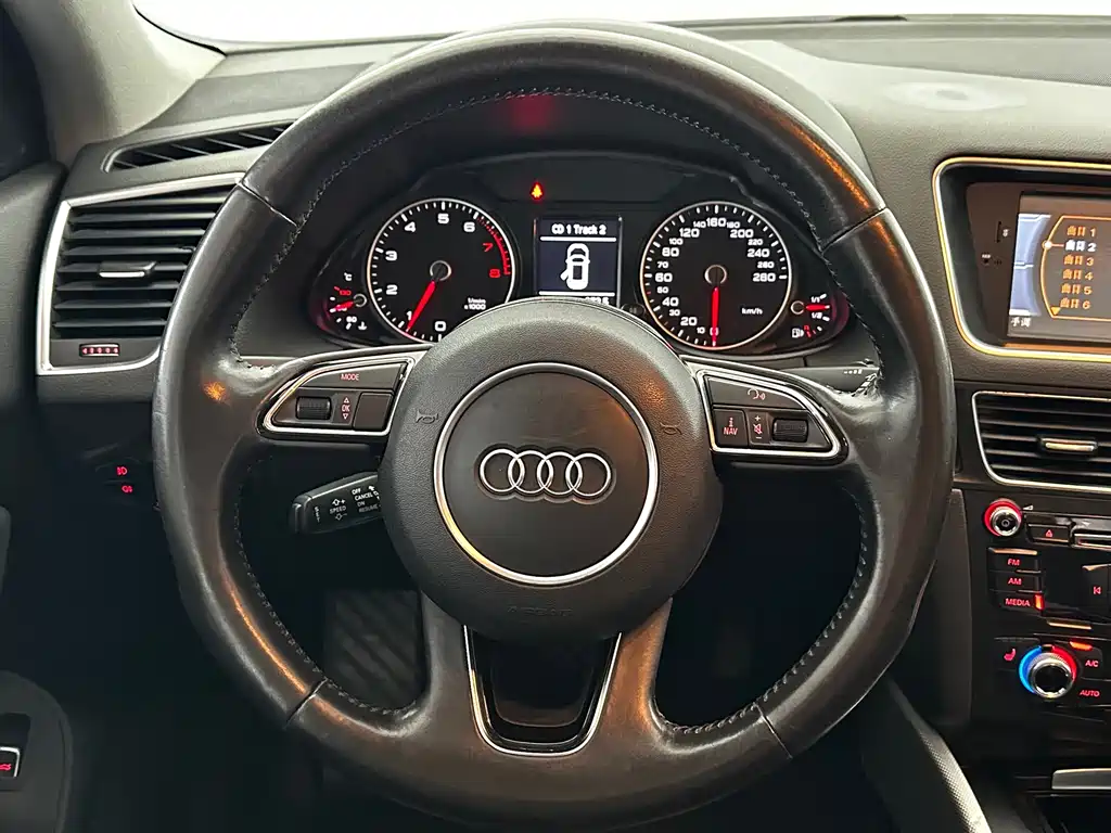 Audi Q5 2016 — фото 15