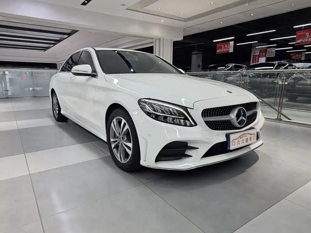 Mercedes-Benz C-Class 2019