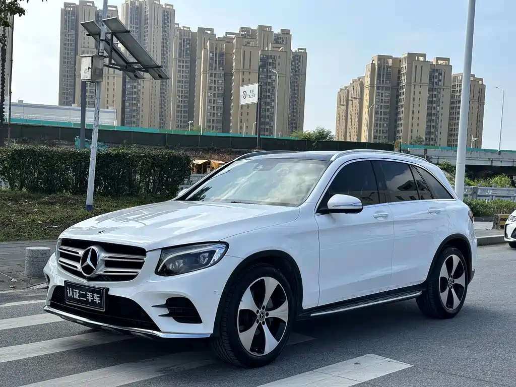 Mercedes-Benz GLC 2018 — фото 1