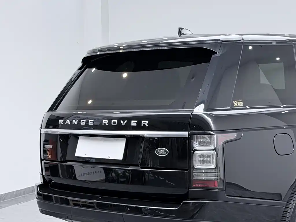 Land Rover Range Rover 2017 — фото 30
