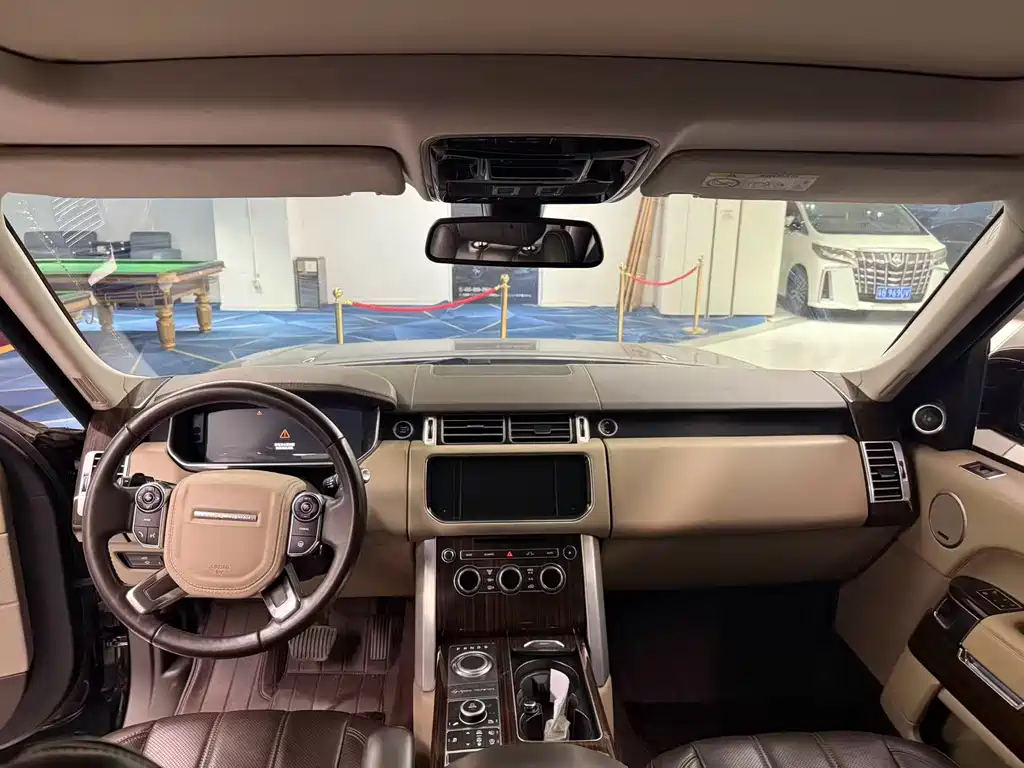 Land Rover Range Rover 2015 — фото 10
