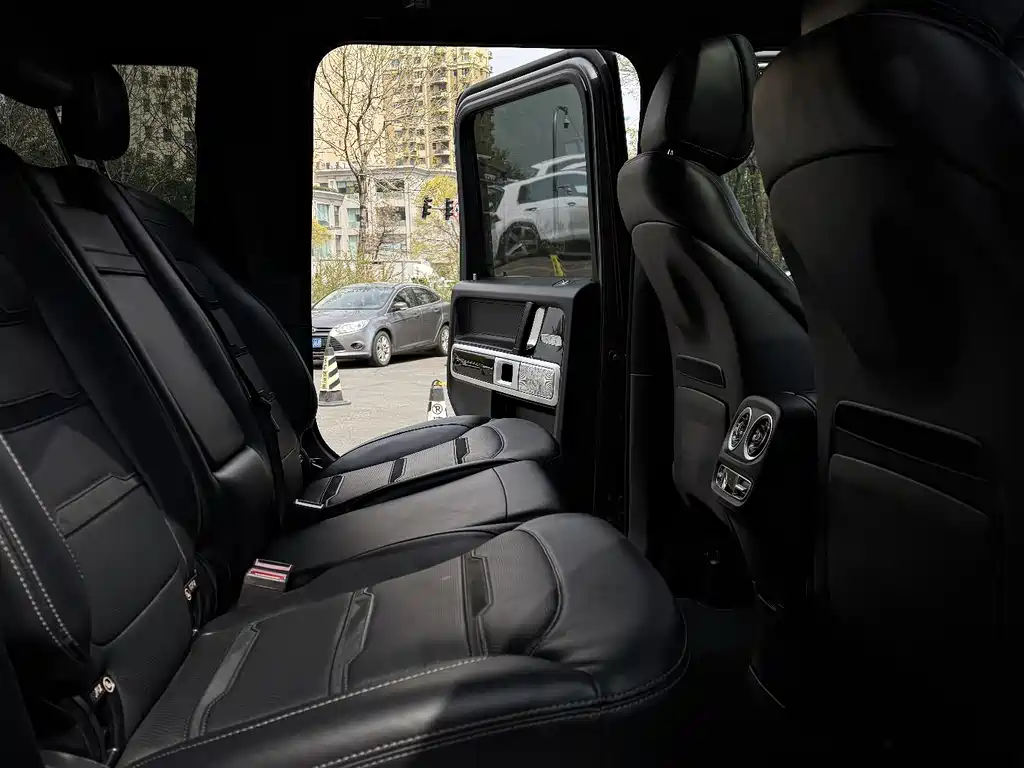 Mercedes-Benz G-Class AMG 2022 — фото 11