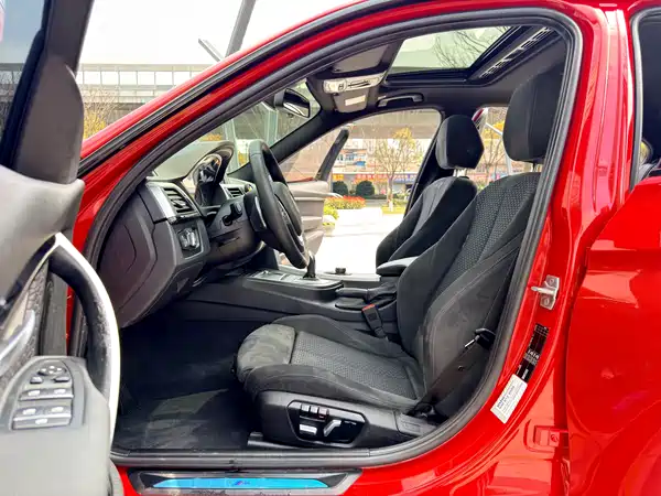 BMW 3 Series 2017