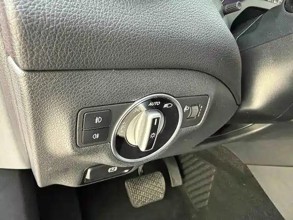 Mercedes-Benz GLA 2015