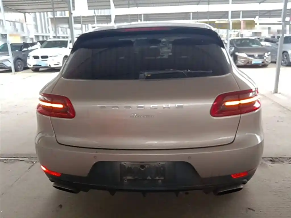 Porsche Macan 2016 — фото 4