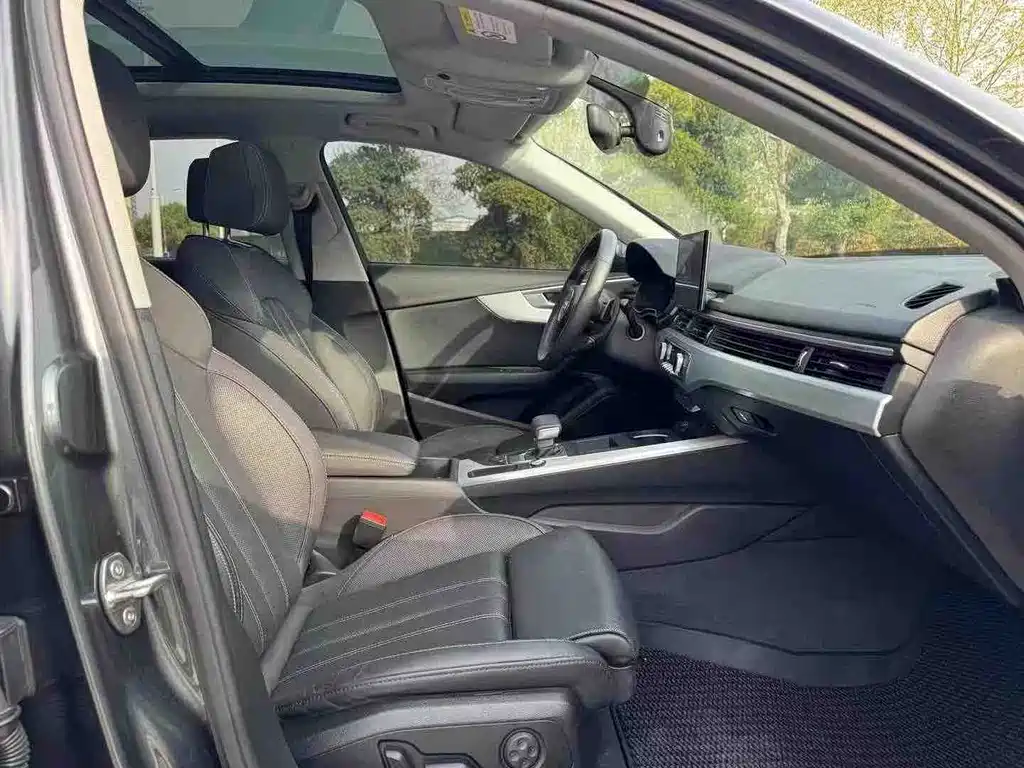 Audi A4L 2022