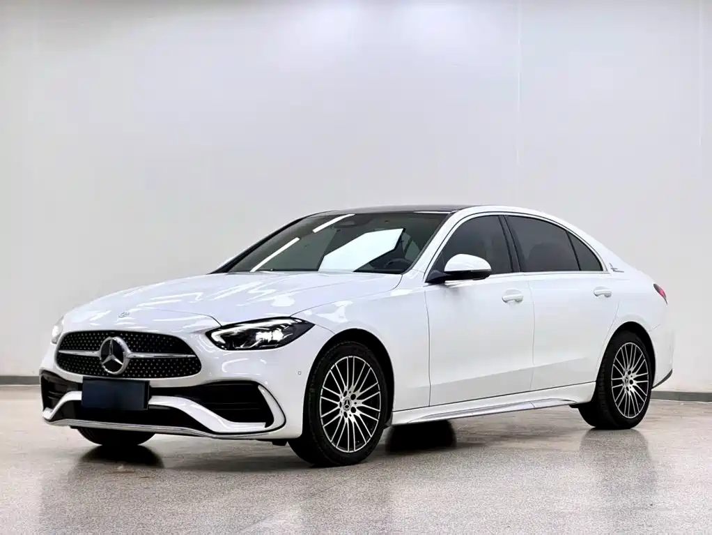 Mercedes-Benz C-Class 2023 — фото 1