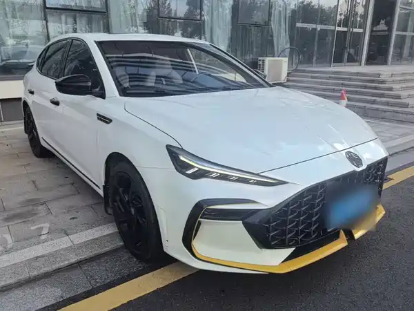MG6 2022