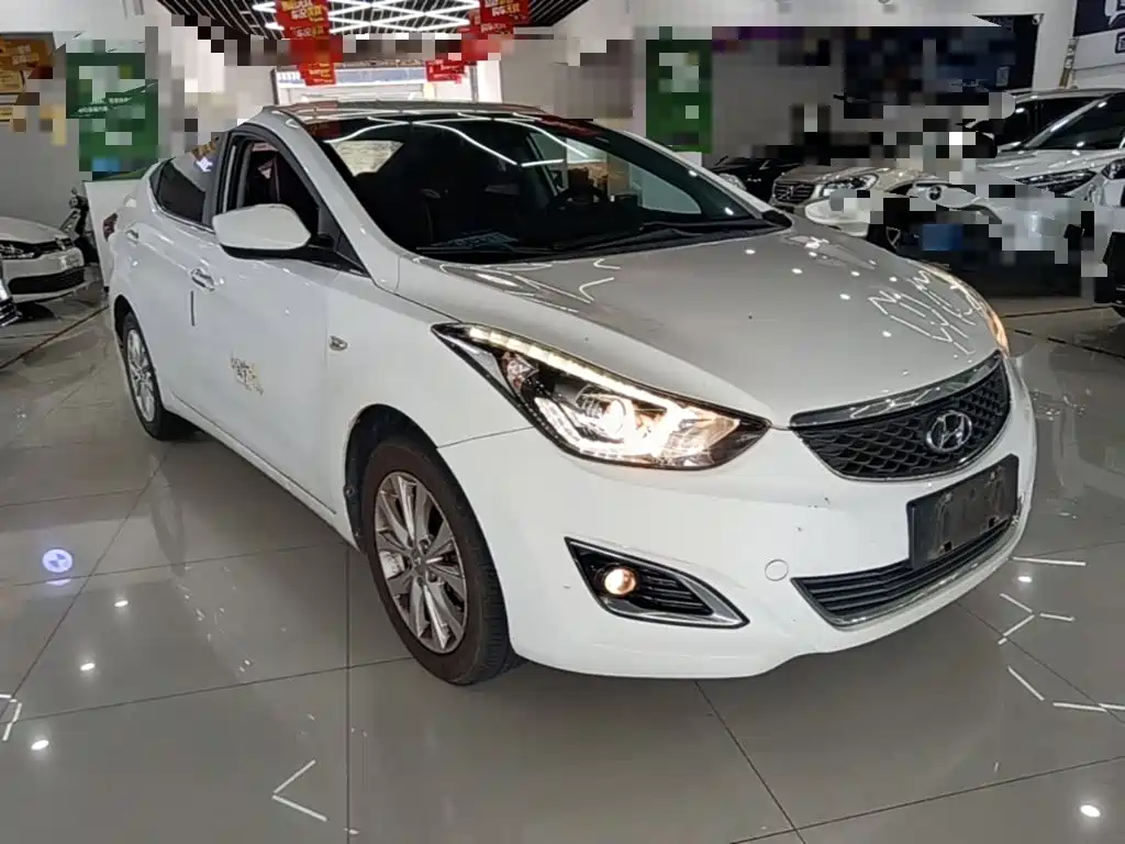 Hyundai Elantra Langdong 2017 — фото 4