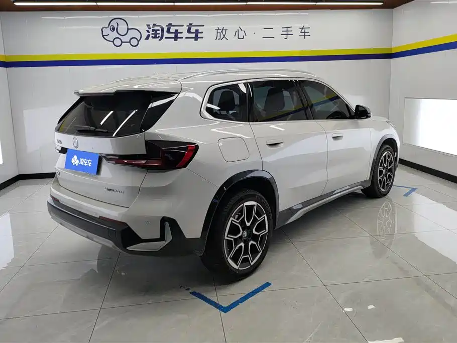 BMW X1 2024 — фото 3