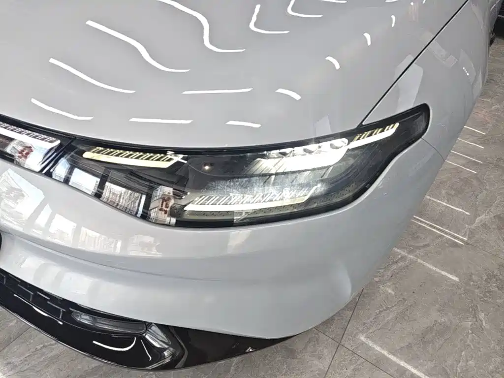 Leapmotor C01 2024 — фото 24