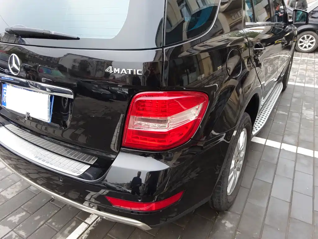 Mercedes-Benz M-Class 2012 — фото 10
