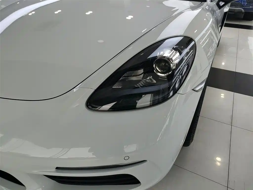 Porsche 718 2022 — фото 18
