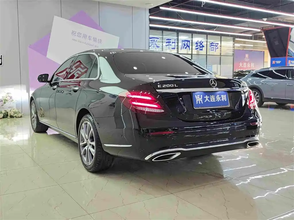 Mercedes-Benz E-Class 2019