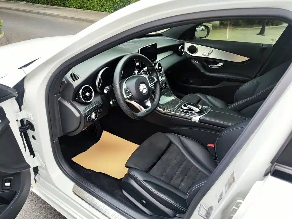 Mercedes-Benz C-Class 2017 — фото 16