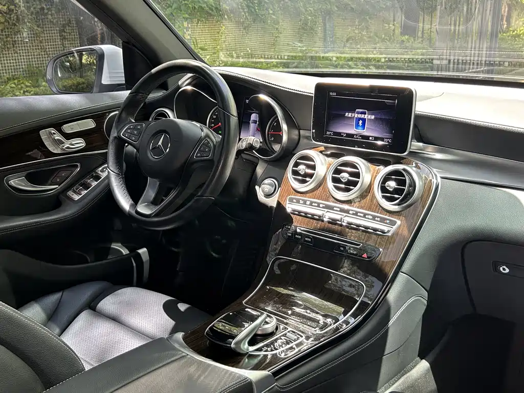 Mercedes-Benz GLC 2019 — фото 15