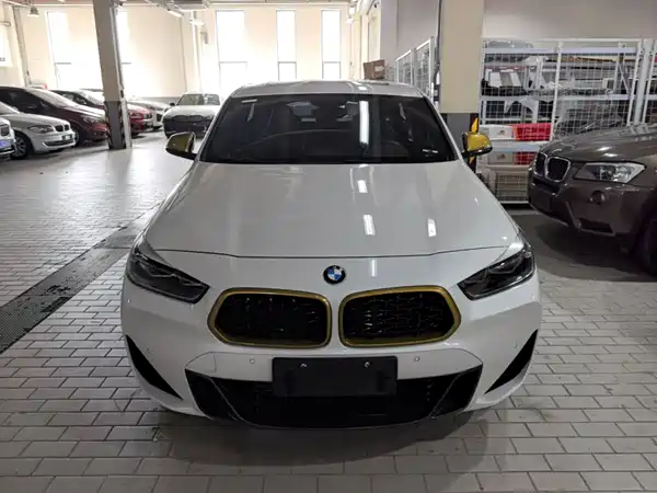 BMW X2 2023