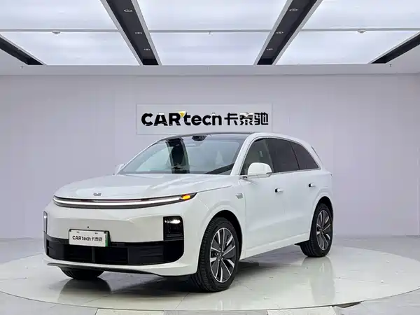 Li Auto L6 2026