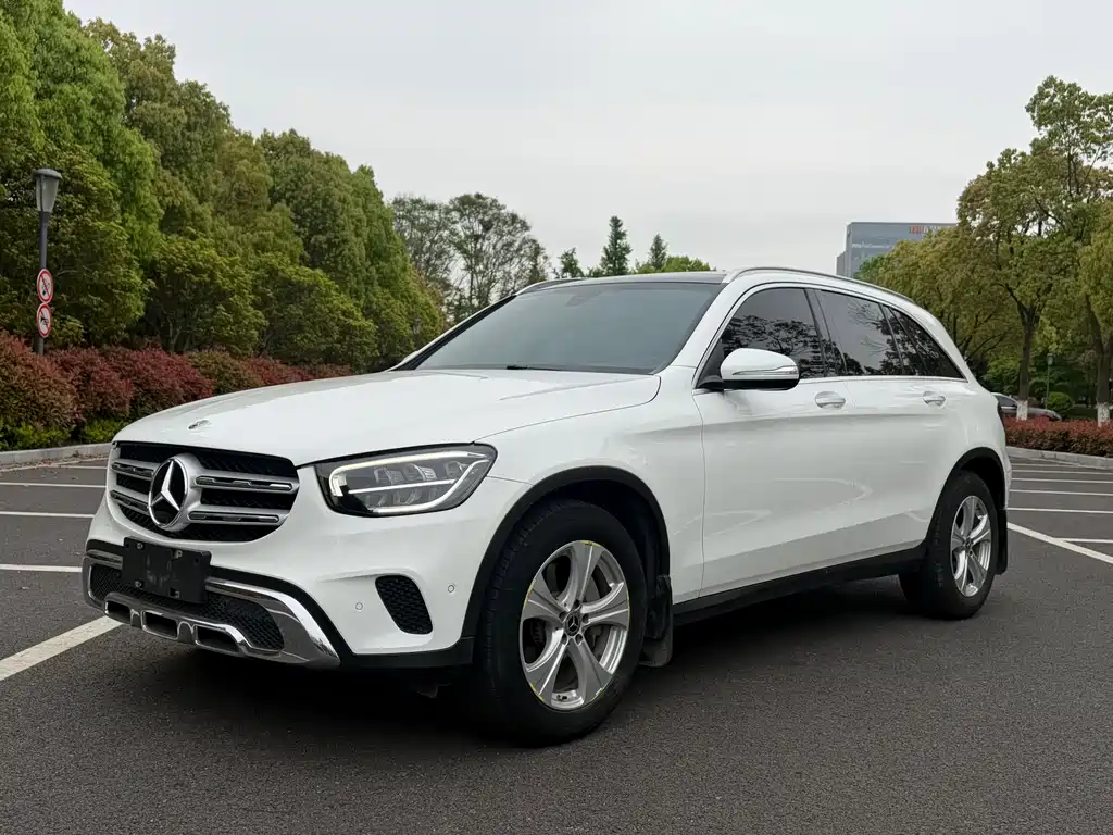 Mercedes-Benz GLC 2020 — фото 1