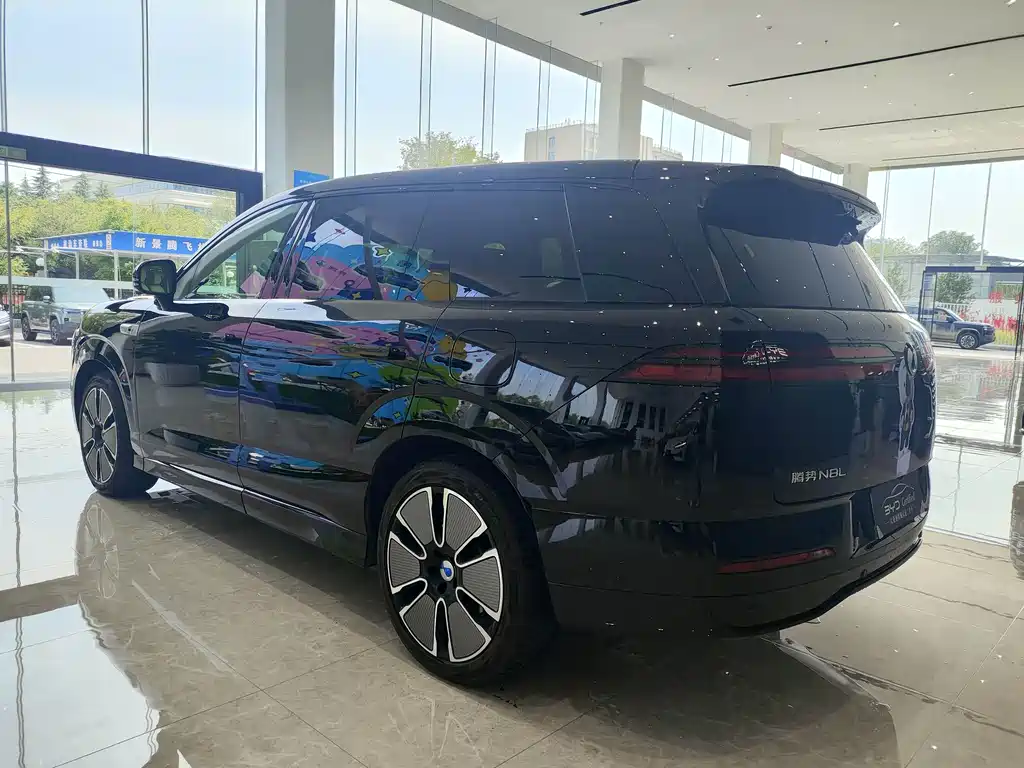 Denza N8L 2025
