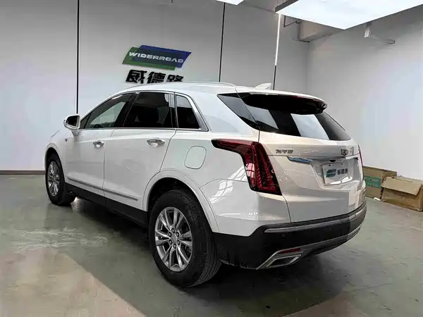 Cadillac XT5 2021