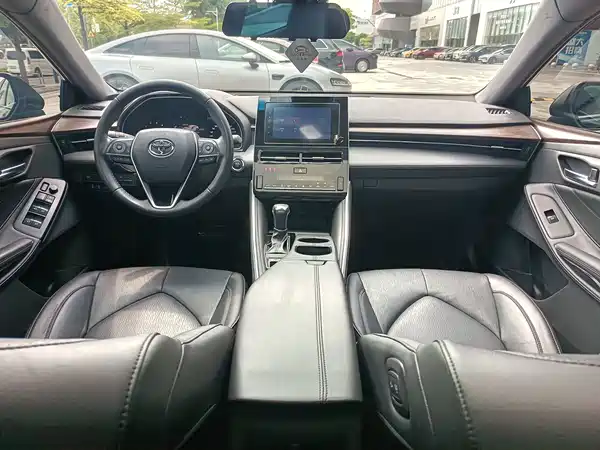 Toyota Avalon 2023