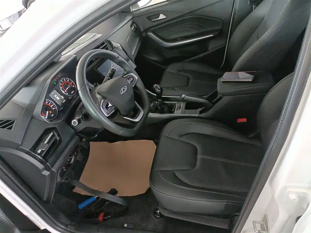 Chery Tiggo 3x 2021 — фото 15