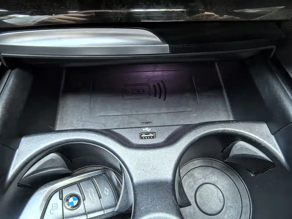 BMW 5 Series 2023 — фото 13