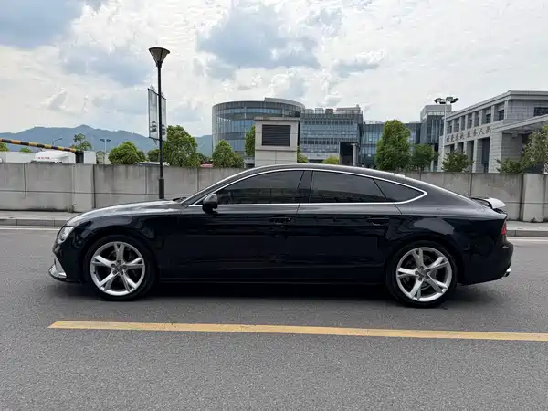 Audi A7 2014