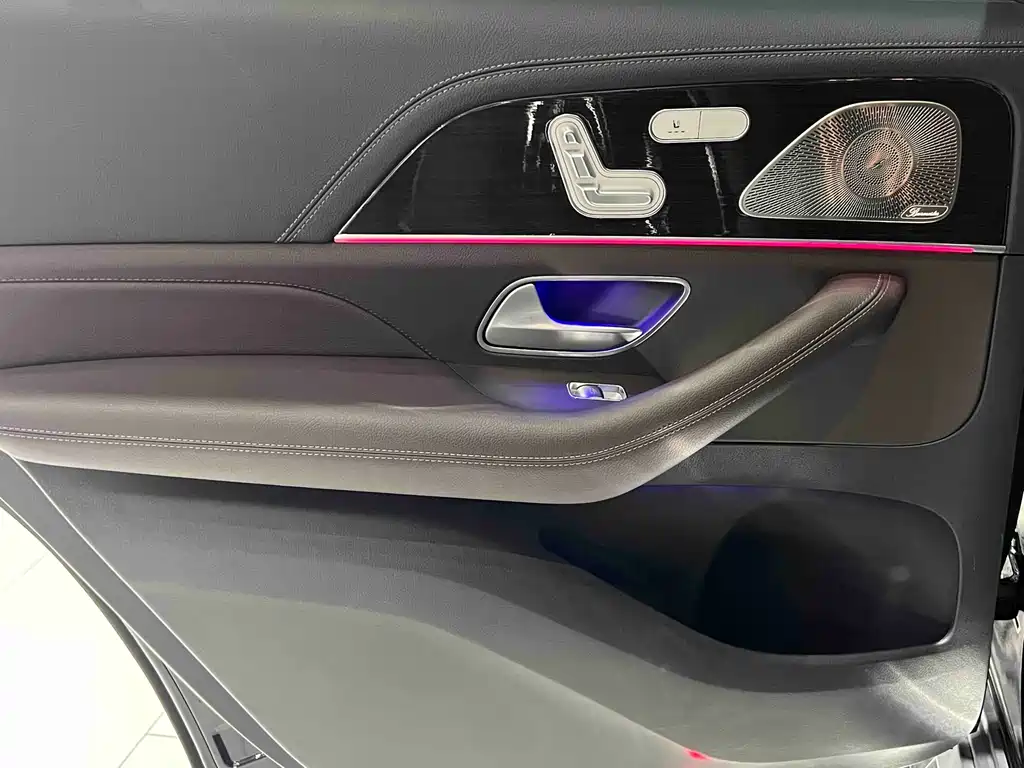 Mercedes-Benz GLS 2023 — фото 20