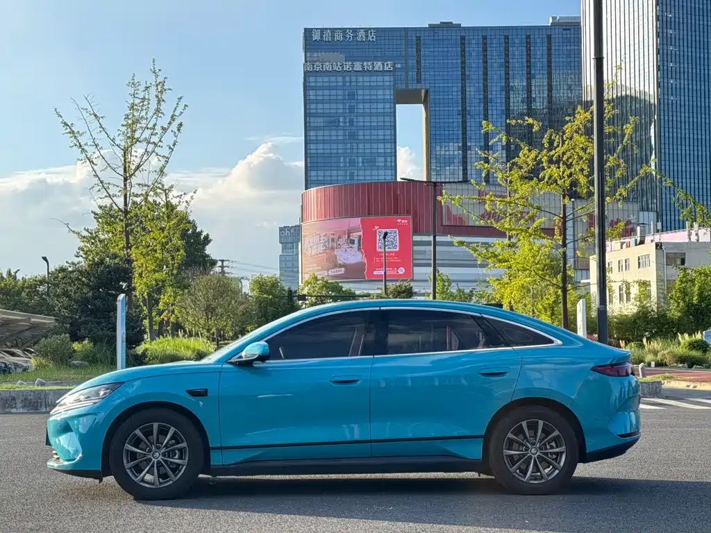 BYD Qin L 2025 — фото 14