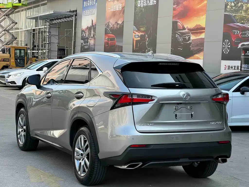 Lexus NX 2017 — фото 8