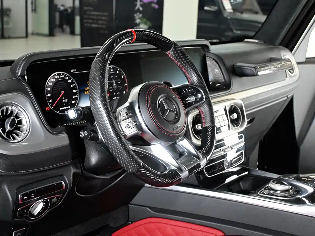 Mercedes-Benz G-Class 2022 — фото 14