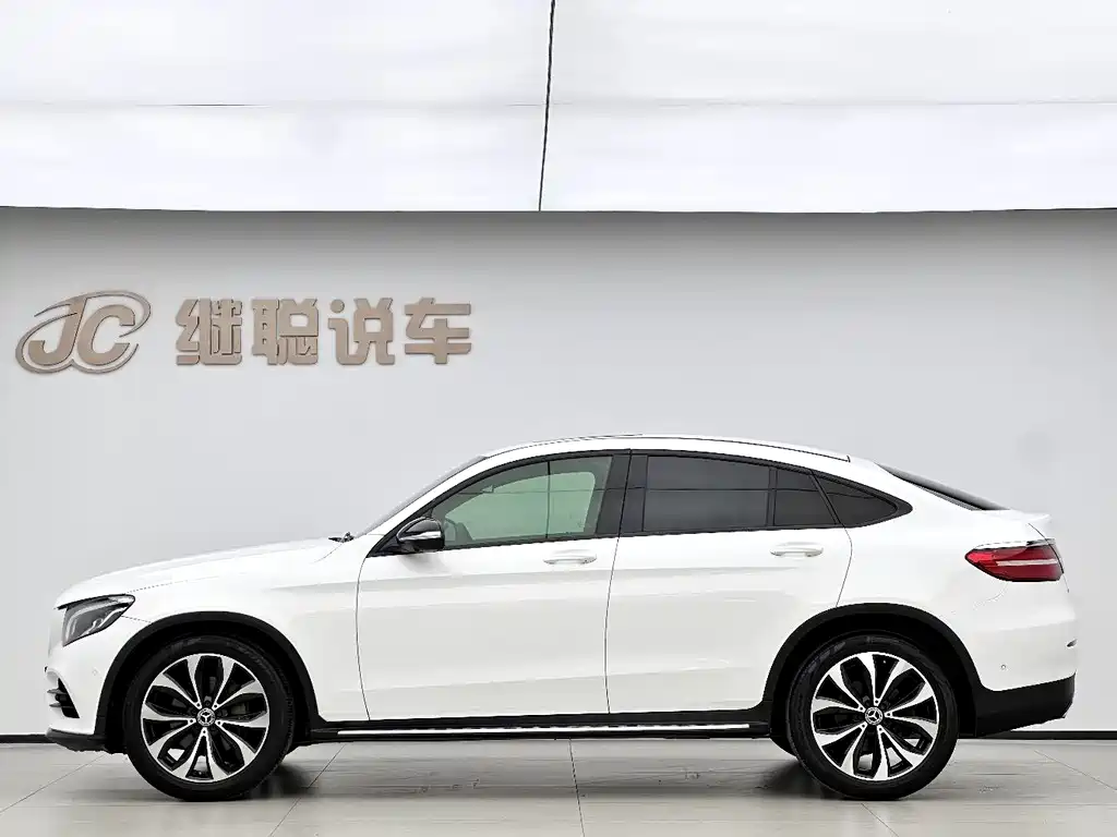 Mercedes-Benz GLC Coupe 2018 — фото 2