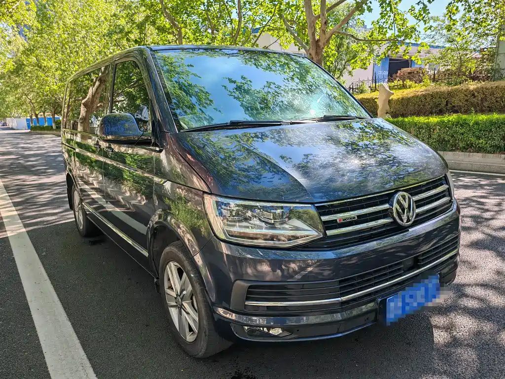 Volkswagen Multivan 2017 — фото 3